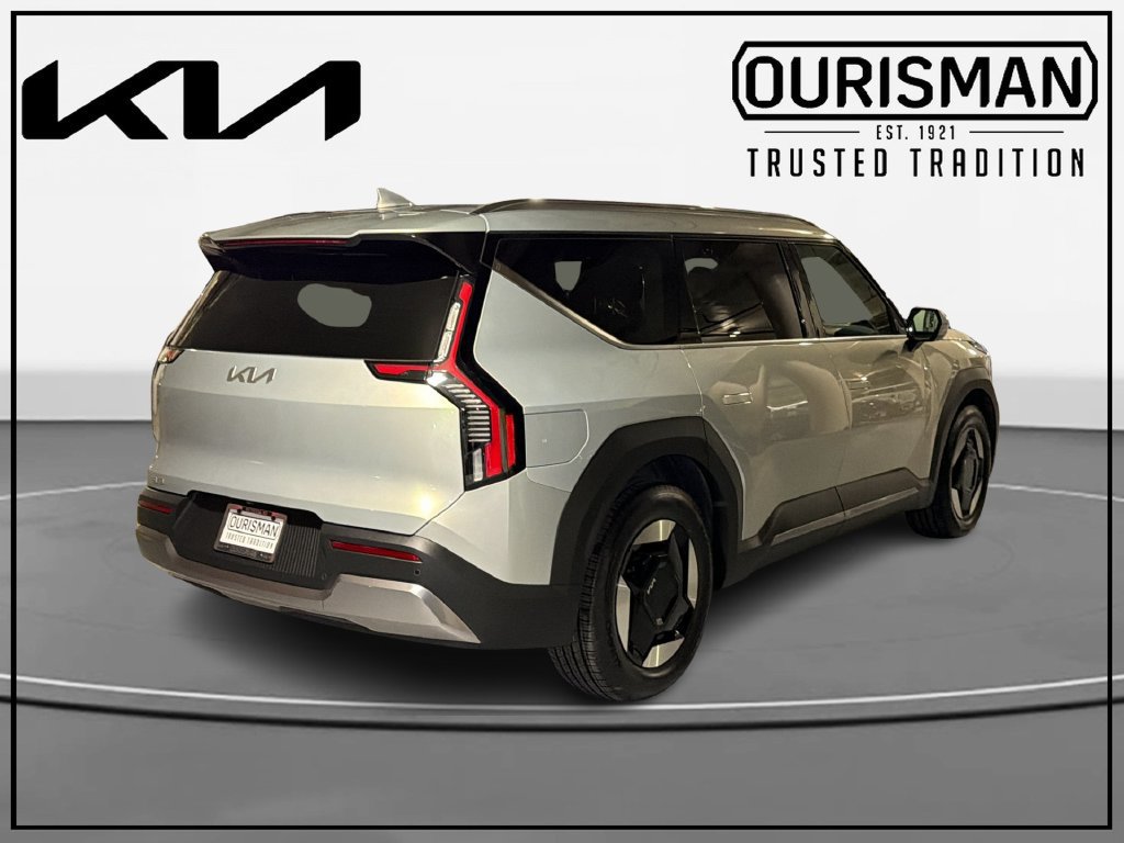 Certified 2024 Kia EV9 Wind AWD/4WD image 4