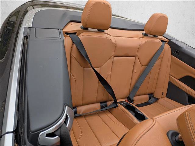 Used 2024 BMW 430i Convertible image 19