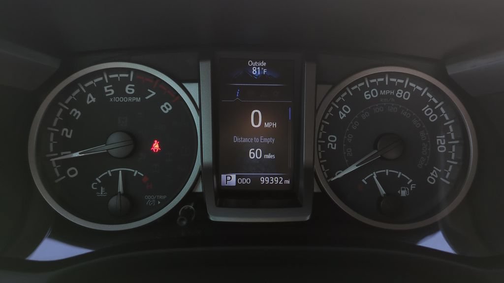 Used 2023 Toyota Tacoma SR5 AWD/4WD image 21