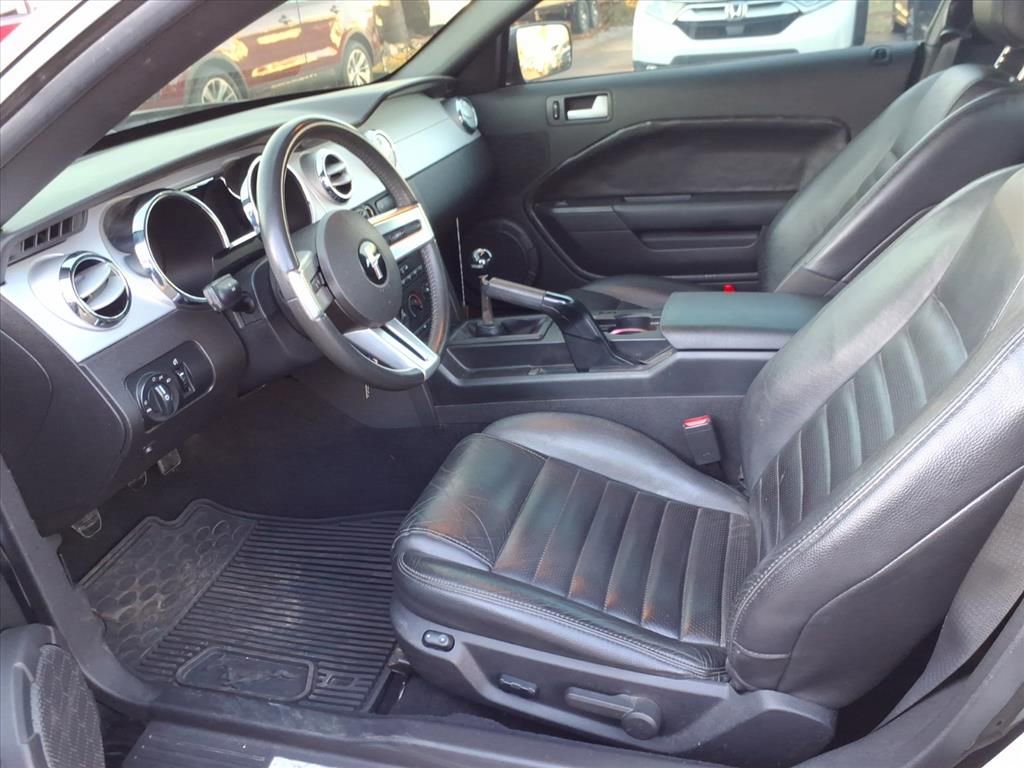 Used 2008 Ford Mustang GT image 10