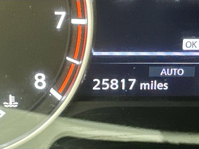 Used 2023 Nissan Rogue SL w/ SL Premium Package image 17