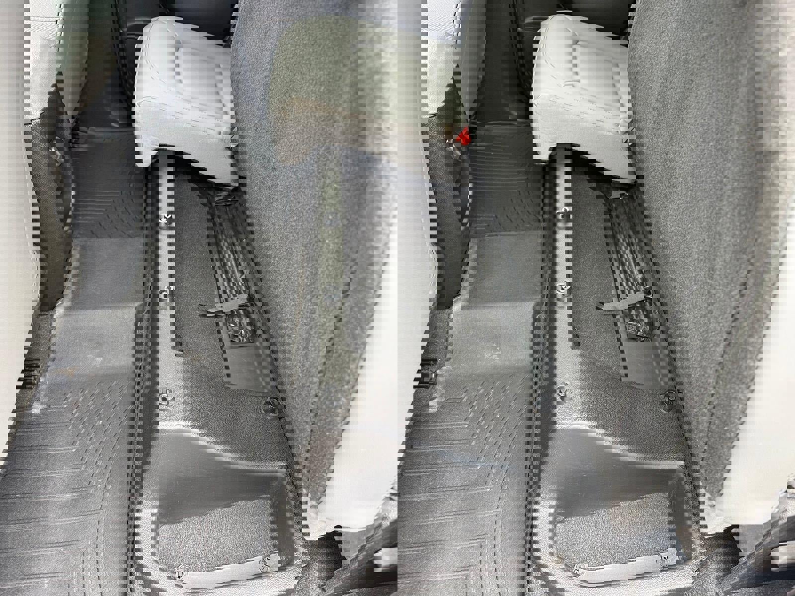 Used 2022 Chevrolet Colorado W/T w/ WT Convenience Package image 7