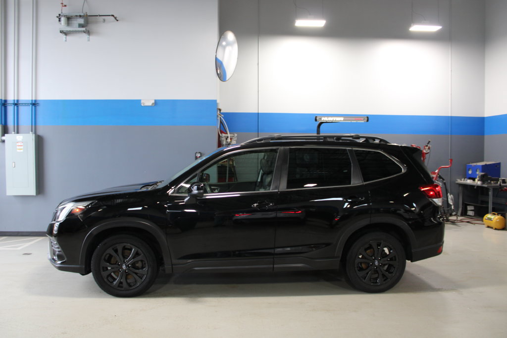 Used 2022 Subaru Forester Limited AWD/4WD image 10
