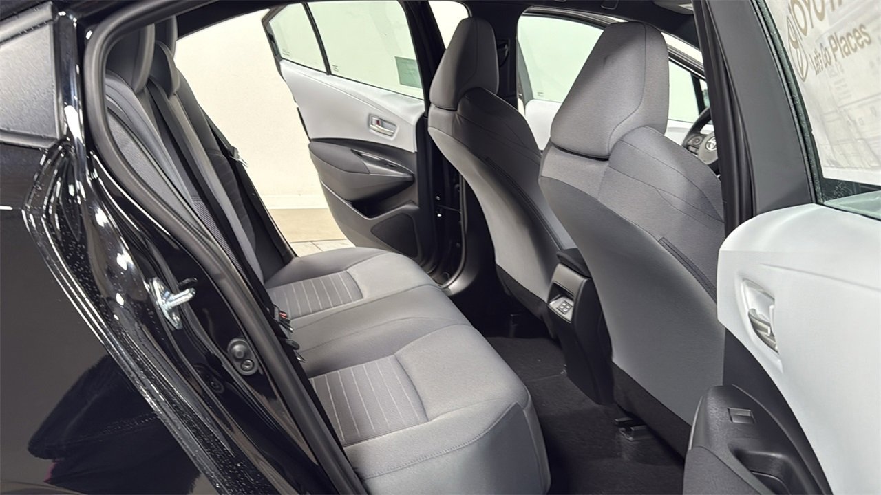 New 2026 Toyota Corolla SE image 17