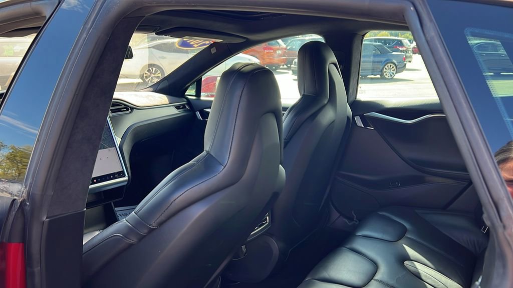 Used 2016 Tesla Model S P90D image 29