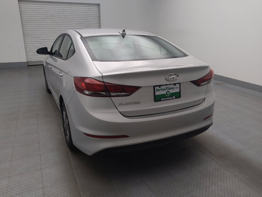 Used 2017 Hyundai Elantra SE w/ SE A/T Tech Package 03 FWD image 6