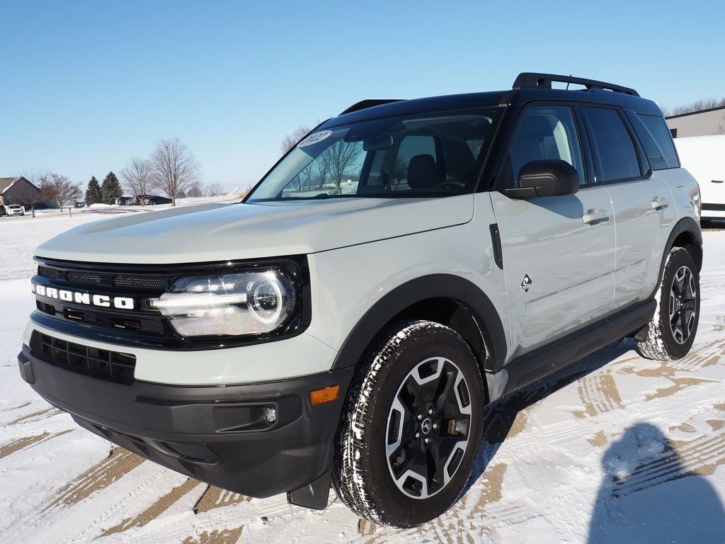 Used 2023 Ford Bronco Sport Outer Banks w/ Tech Package image 19