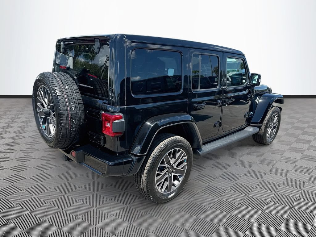 Certified 2023 Jeep Wrangler Unlimited Sahara AWD/4WD image 6