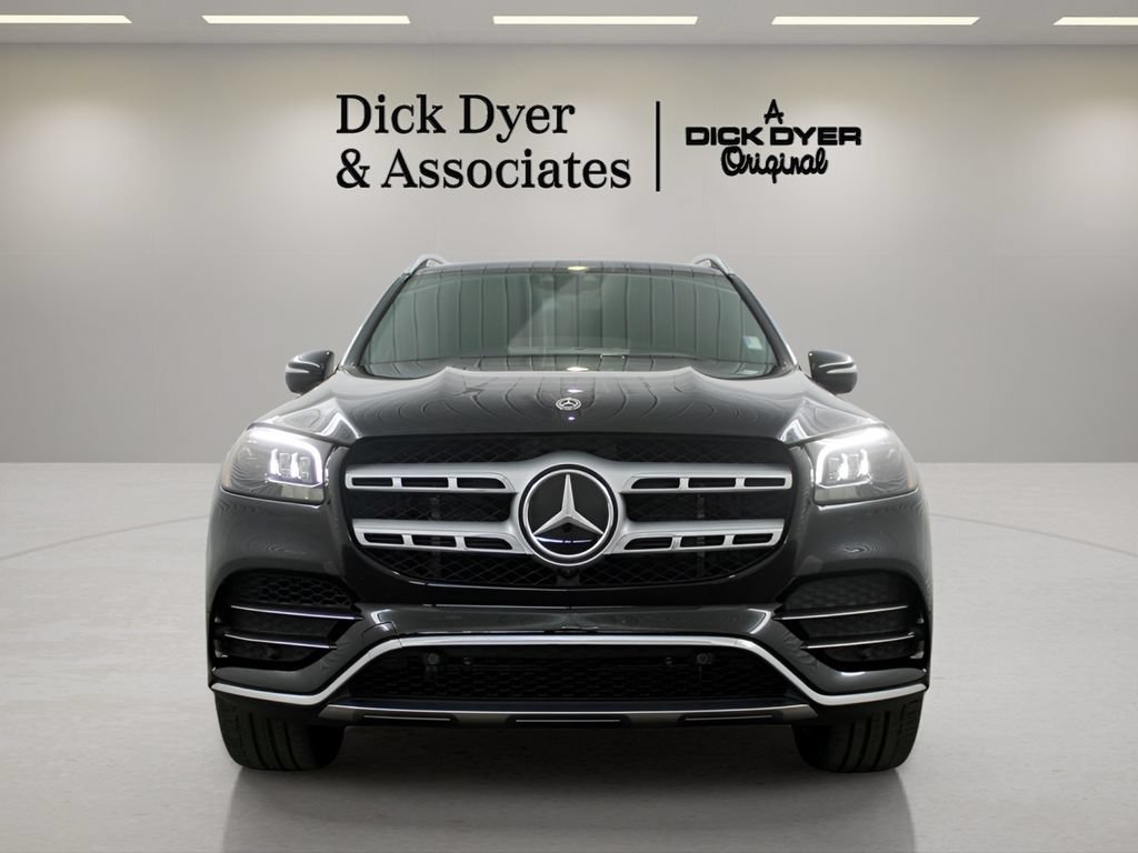 Used 2021 Mercedes-Benz GLS 580 4MATIC image 8