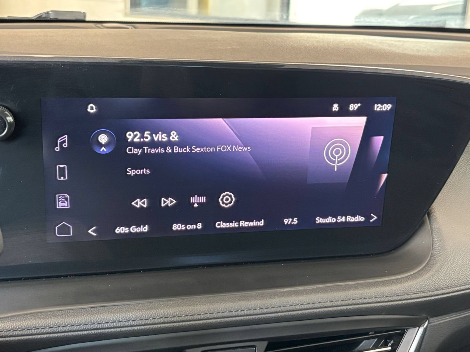 Used 2025 Buick Encore GX Preferred FWD image 21