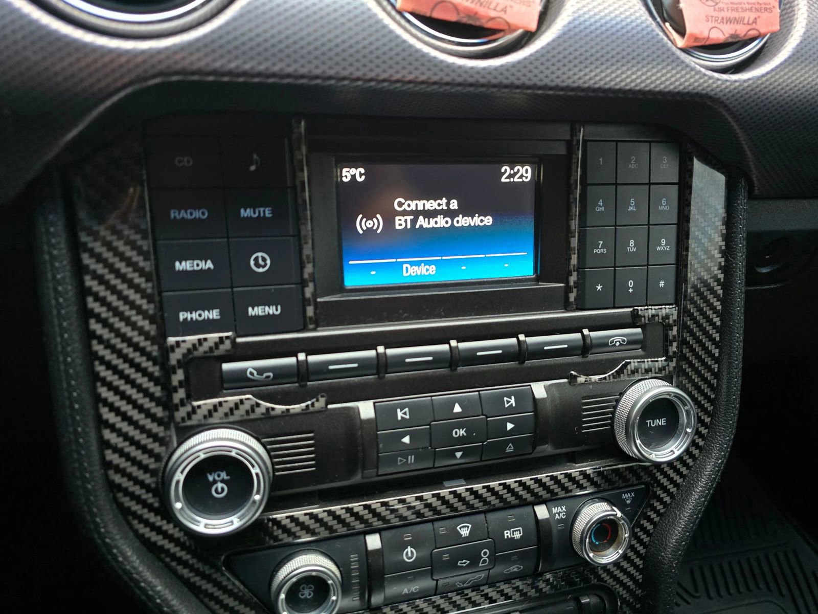 Used 2016 Ford Mustang Coupe image 25