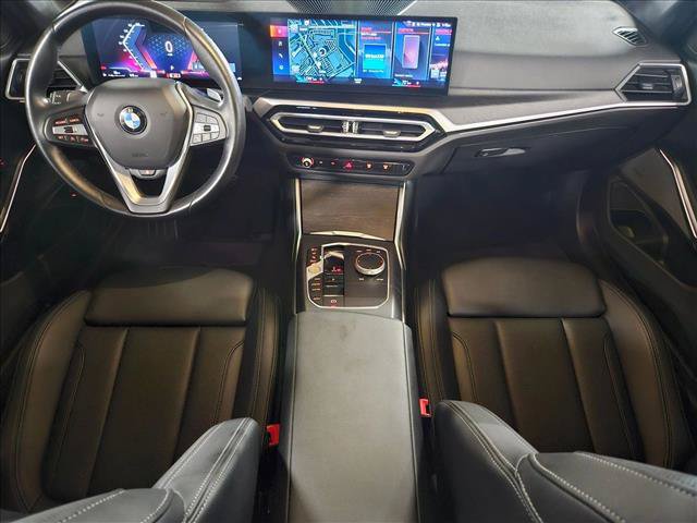 Used 2024 BMW 330i Sedan w/ Premium Package RWD image 18