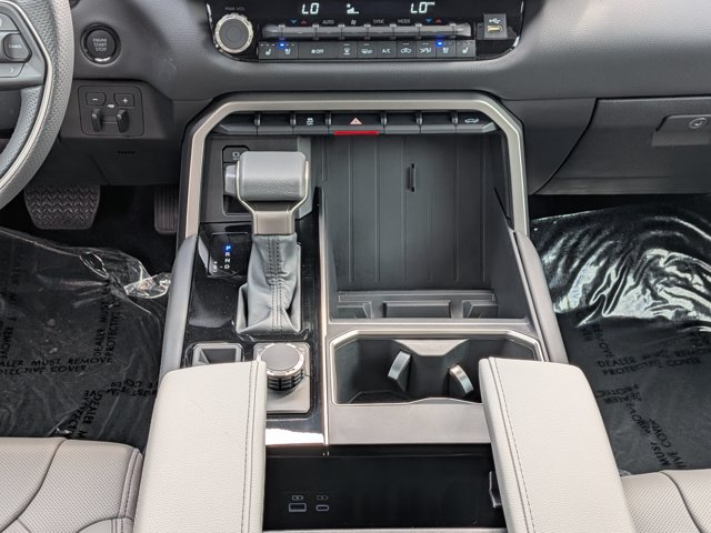 New 2026 Toyota Tundra Limited AWD/4WD image 18