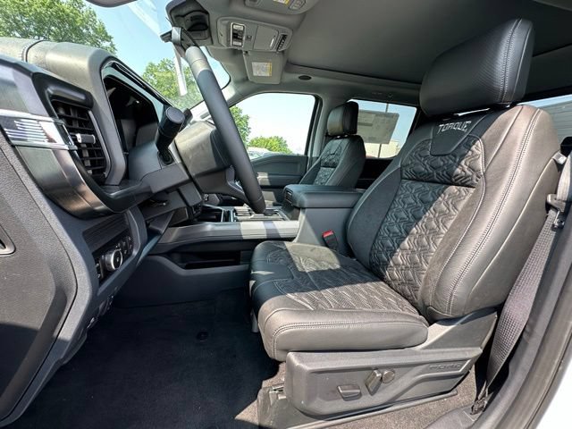 New 2026 Ford F250 Lariat w/ Black Appearance Package AWD/4WD image 21