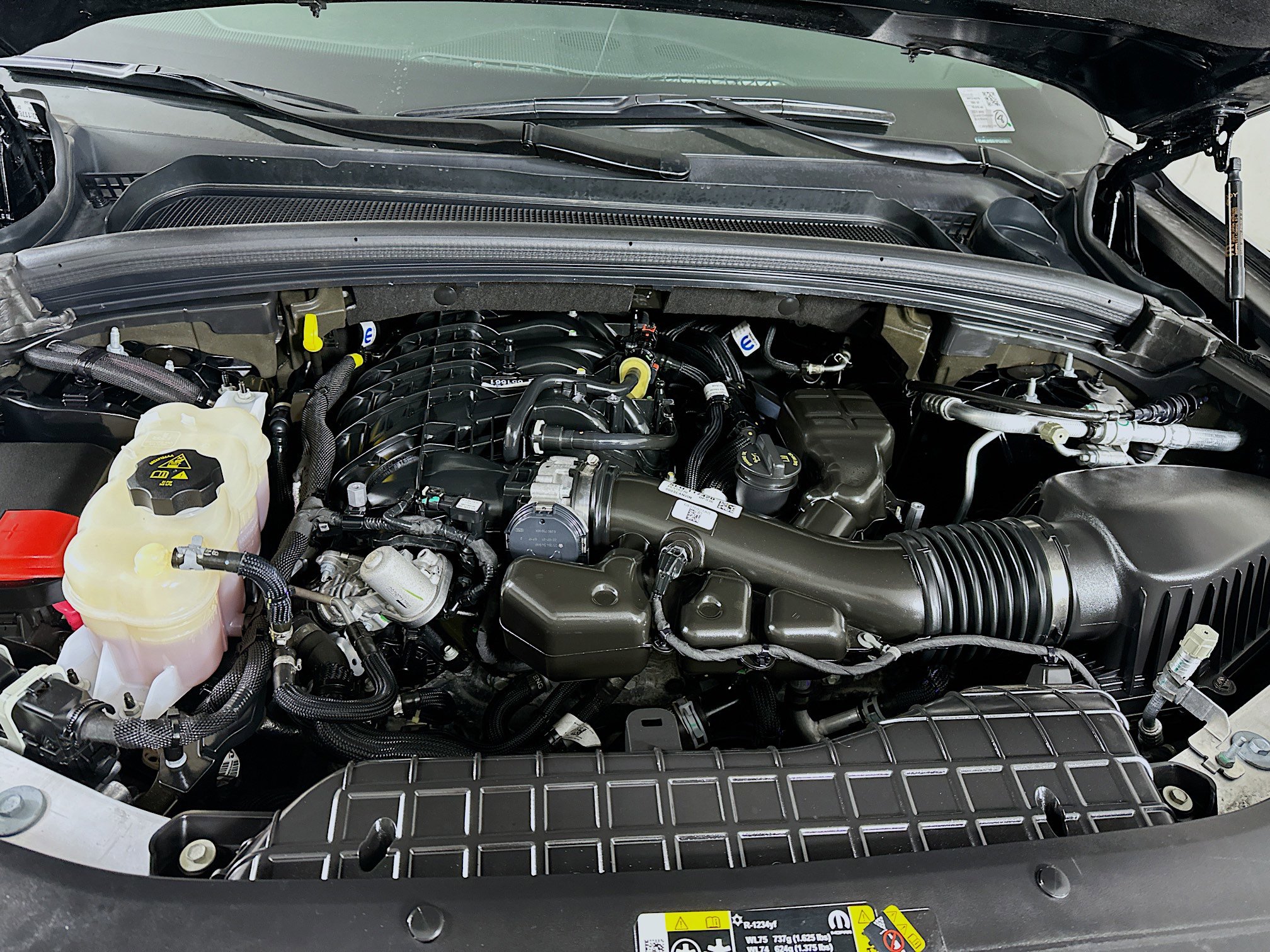 Used 2023 Jeep Grand Cherokee Limited image 33