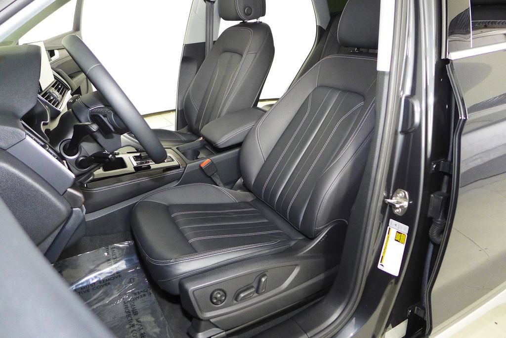 Used 2023 Audi Q5 2.0T Premium Plus w/ Premium Plus Package image 22