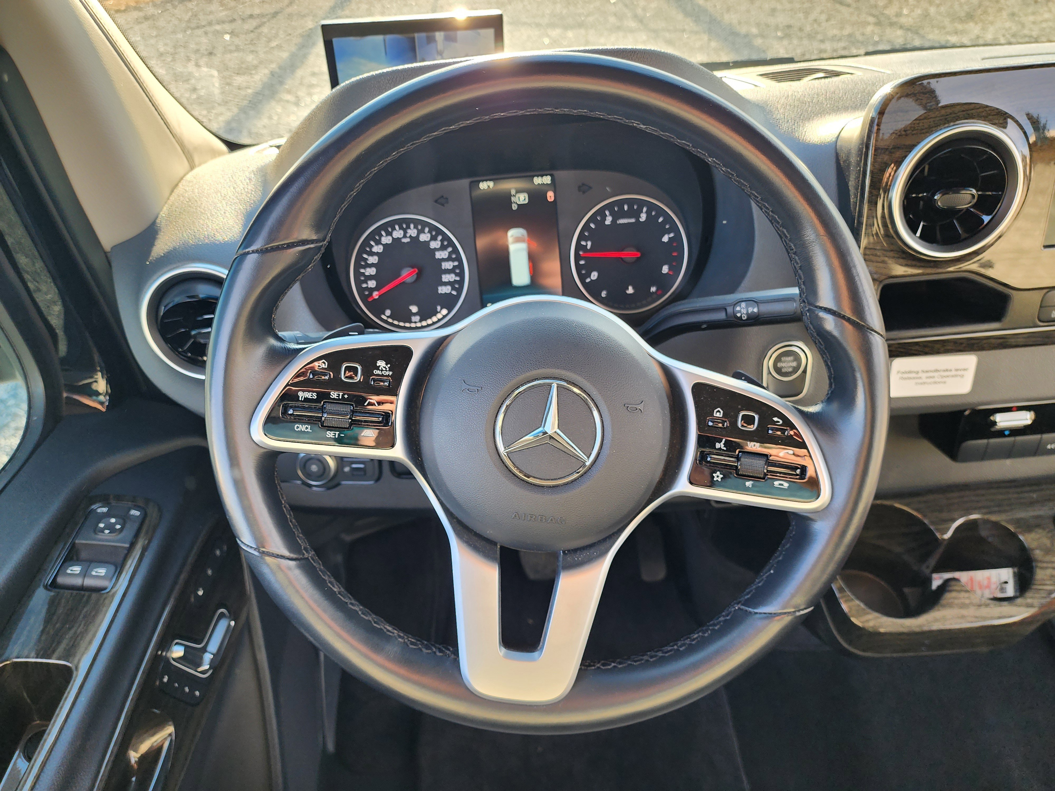 Used 2020 Mercedes-Benz Sprinter 3500 image 16
