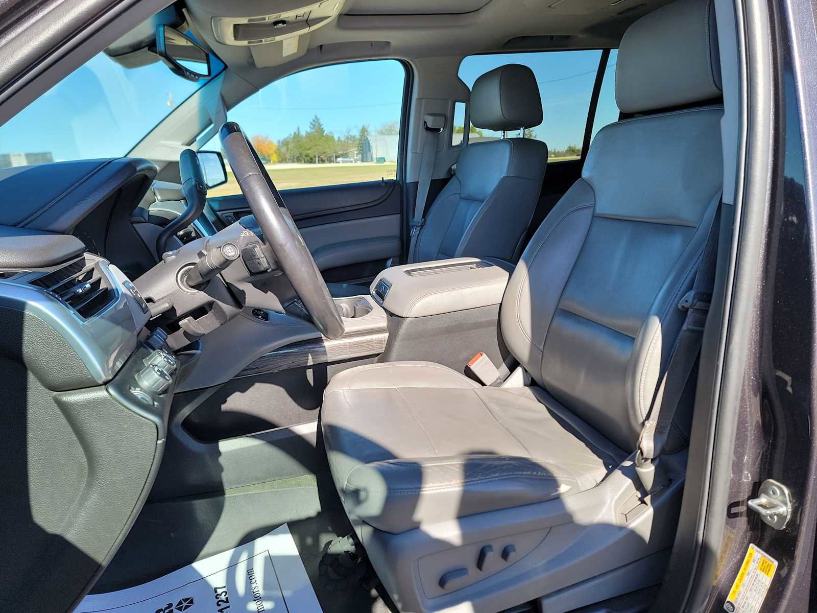 Used 2015 Chevrolet Suburban LT AWD/4WD image 11