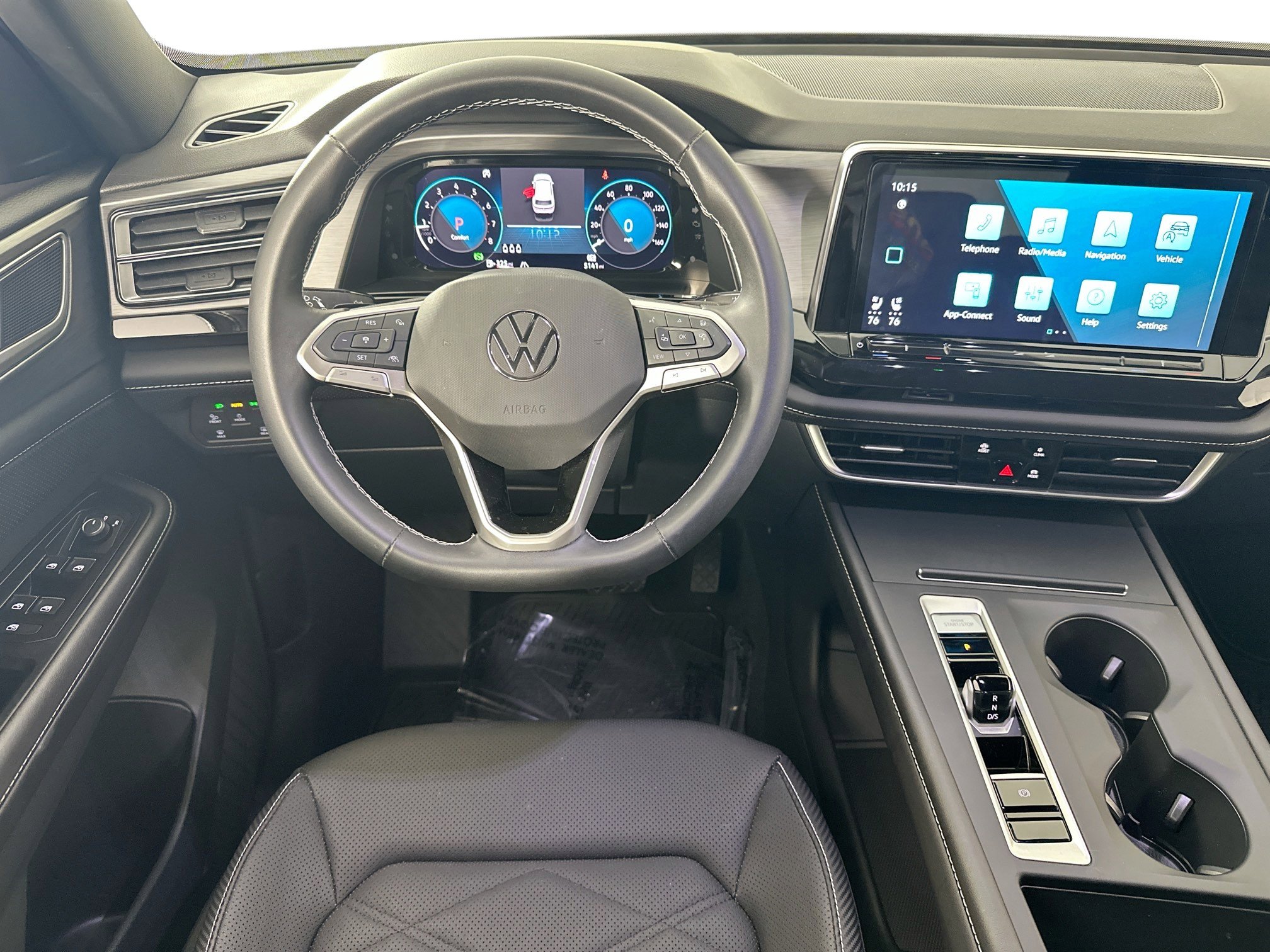 Used 2025 Volkswagen Atlas Cross Sport SE image 21