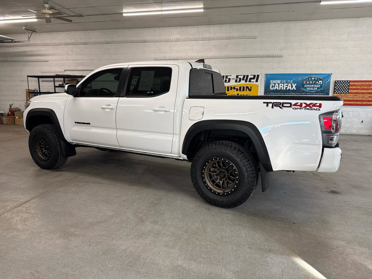 Used 2023 Toyota Tacoma TRD Off-Road w/ Technology Package image 2