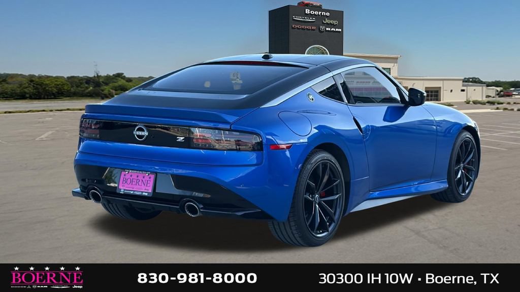 Used 2024 Nissan Z Performance w/ Floor Mat Package RWD image 3