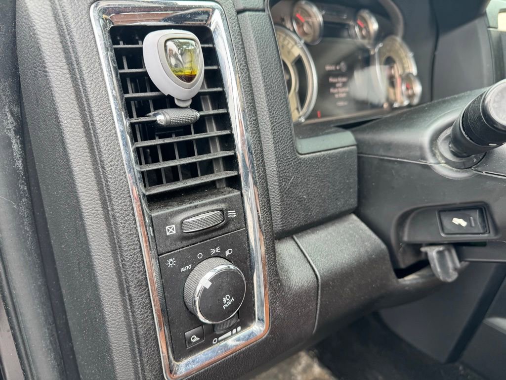 Used 2017 RAM 1500 Laramie Longhorn image 15