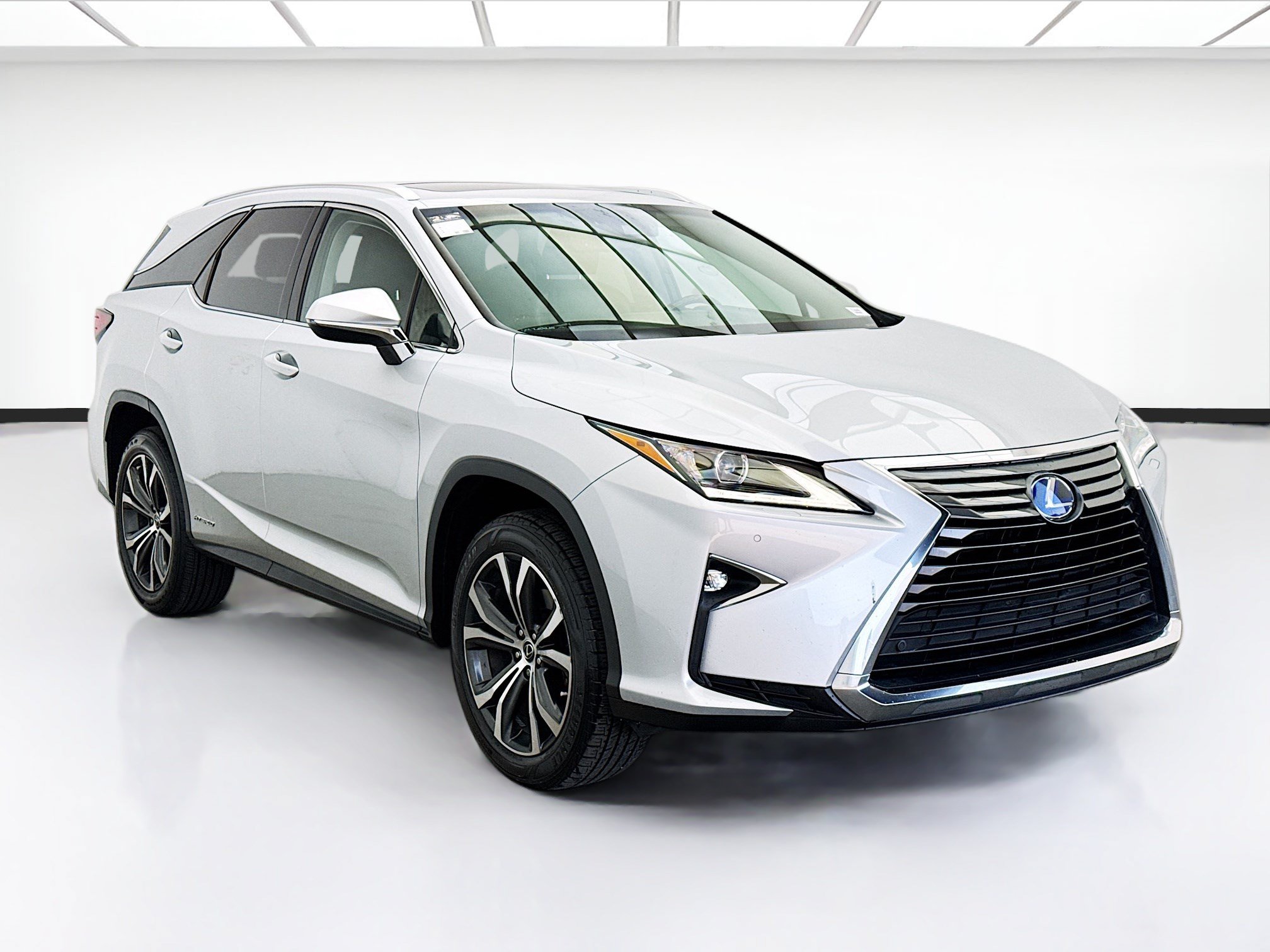 Used 2019 Lexus RX 450hL Premium w/ Premium Package AWD/4WD image 3