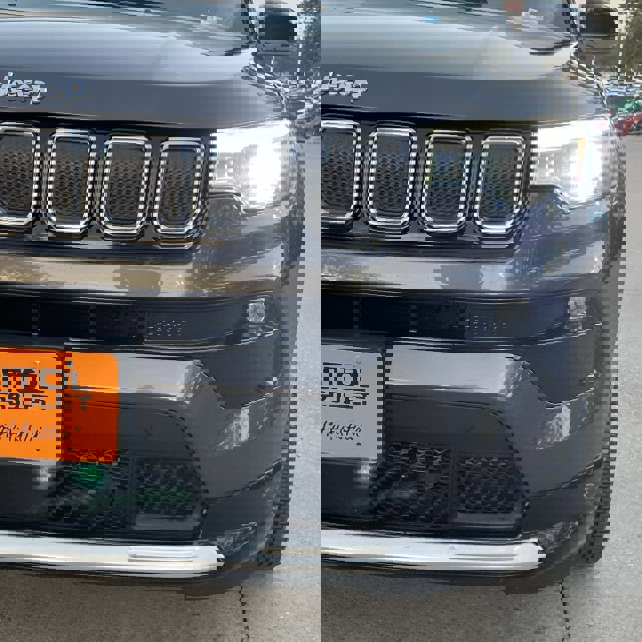 Used 2022 Jeep Compass Limited w/ Elite Group image 7