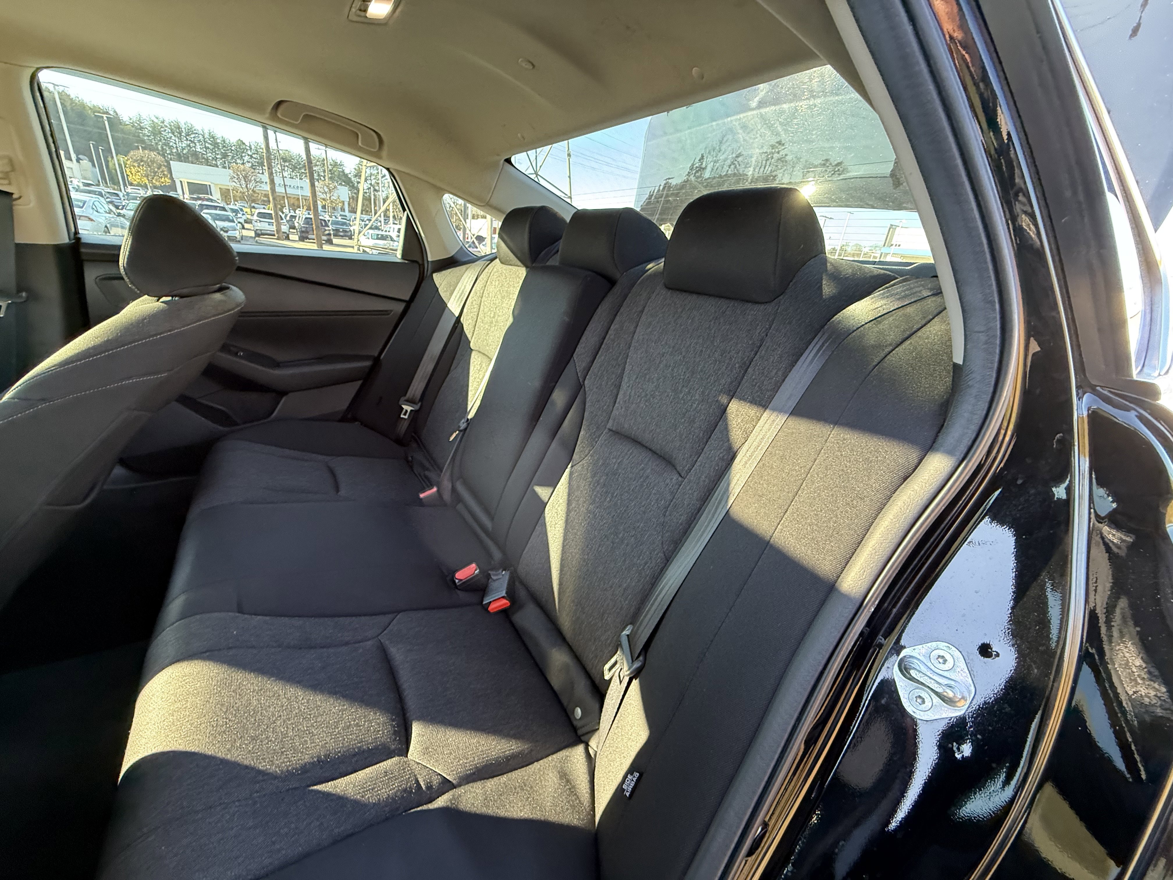 Used 2024 Honda Accord EX image 31