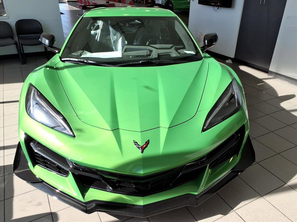 New 2026 Chevrolet Corvette Z06 w/ Z07 Performance Package image 18