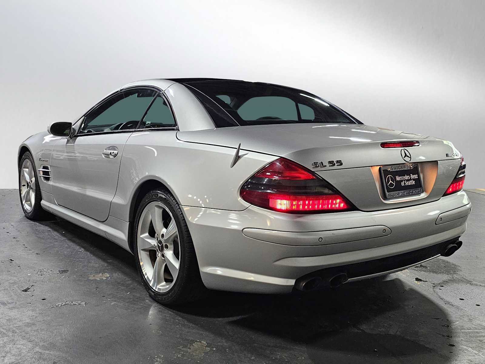 Used 2004 Mercedes-Benz SL 55 AMG image 5