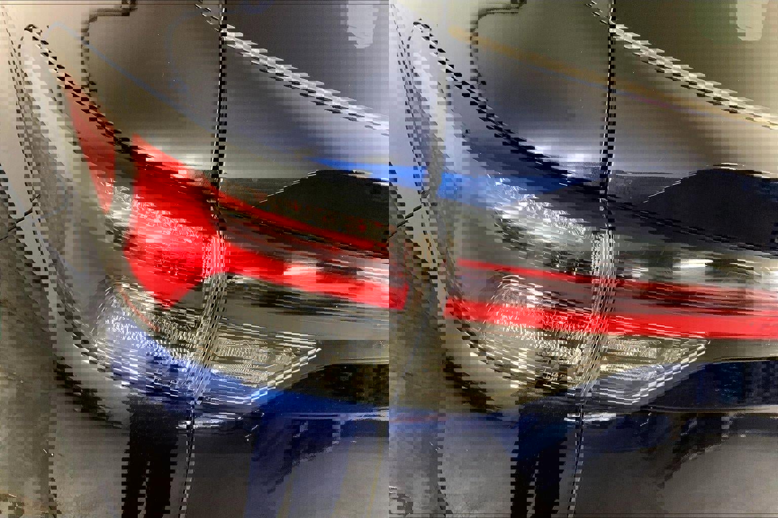 Used 2025 Mitsubishi Outlander SE image 27