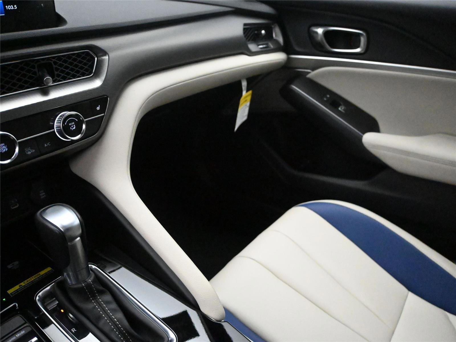 Certified 2026 Acura Integra A-Spec FWD image 4