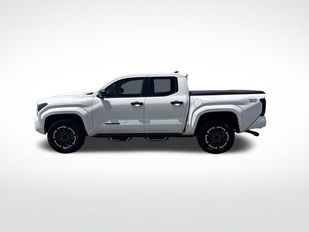 Used 2025 Toyota Tacoma TRD Sport RWD image 8
