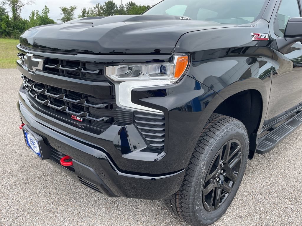 New 2026 Chevrolet Silverado 1500 LT Trail Boss w/ Safety Package AWD/4WD image 11