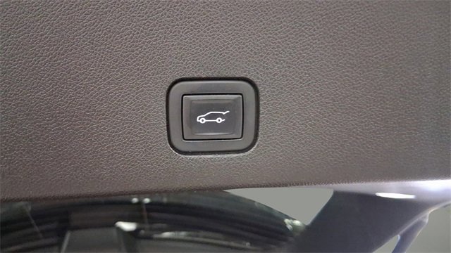 Used 2022 Cadillac XT6 Luxury image 24