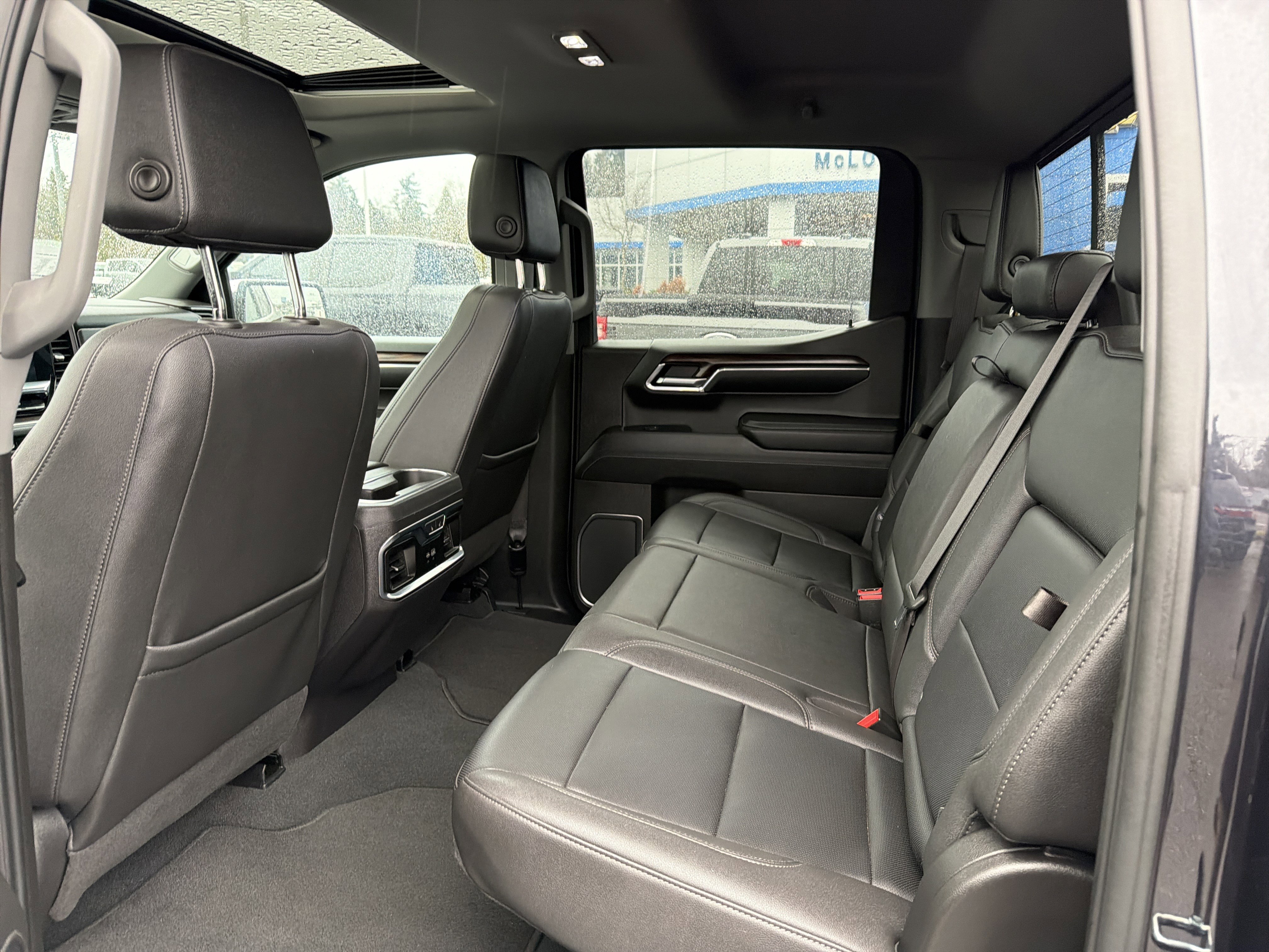 Used 2023 GMC Sierra 1500 SLT w/ SLT Premium Plus Package image 11