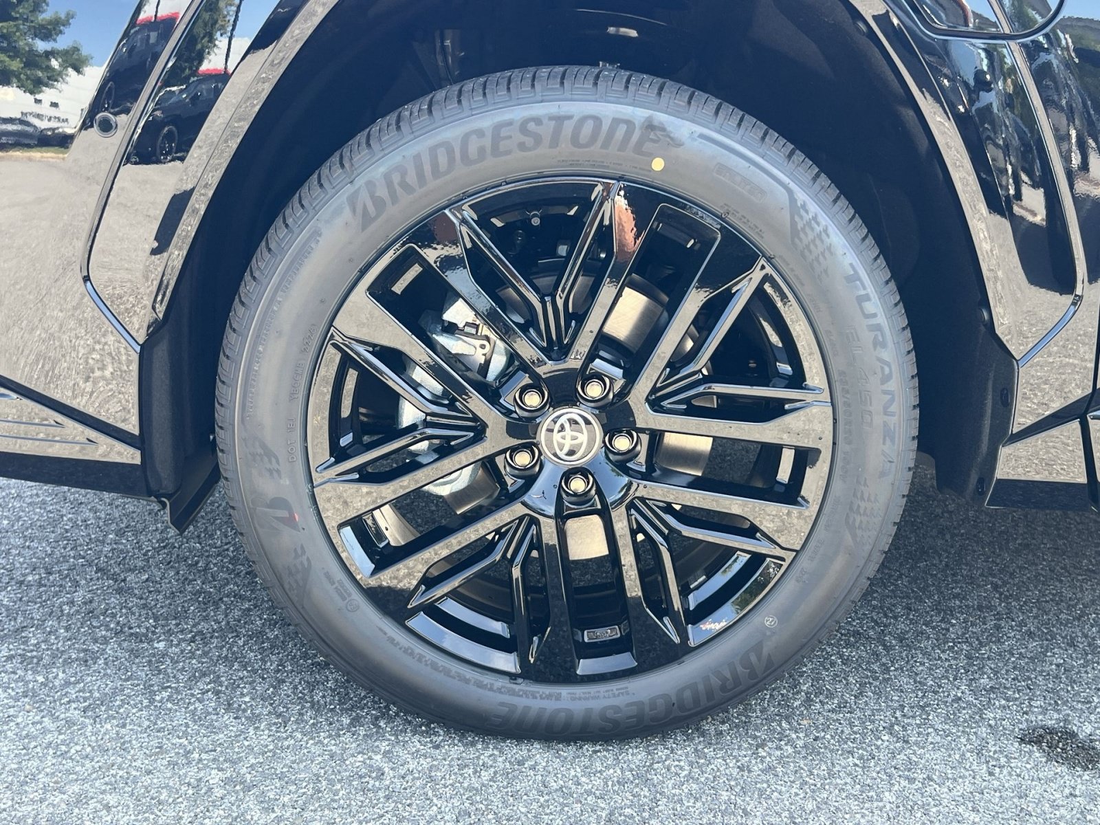 New 2026 Toyota RAV4 XSE AWD/4WD image 5
