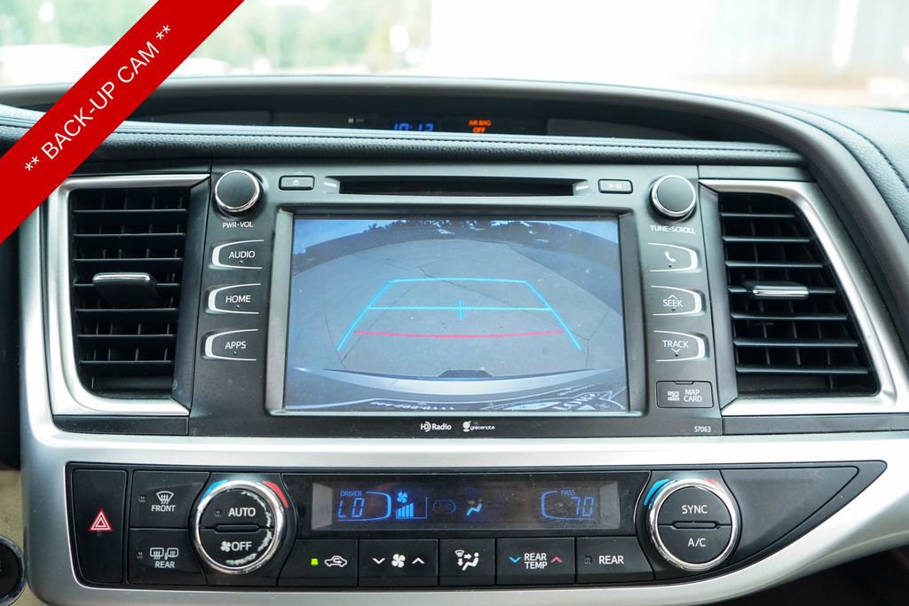 Used 2015 Toyota Highlander XLE image 20