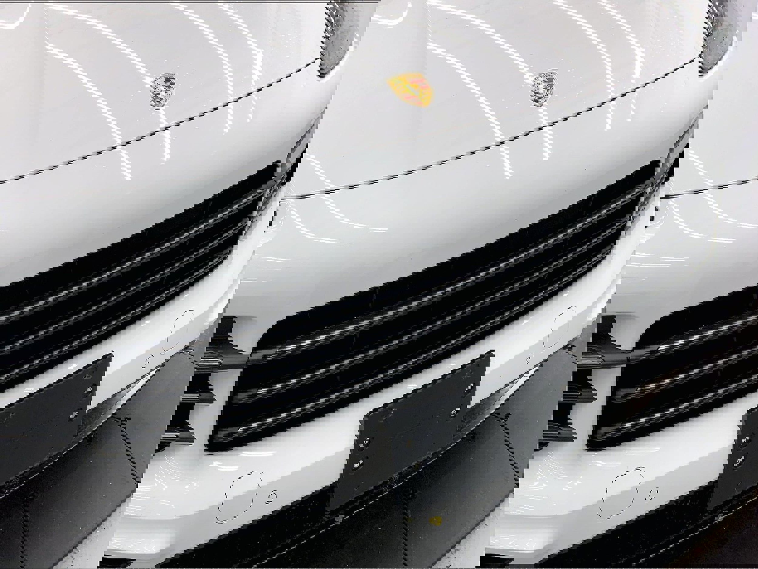 Used 2022 Porsche Cayenne Coupe image 30