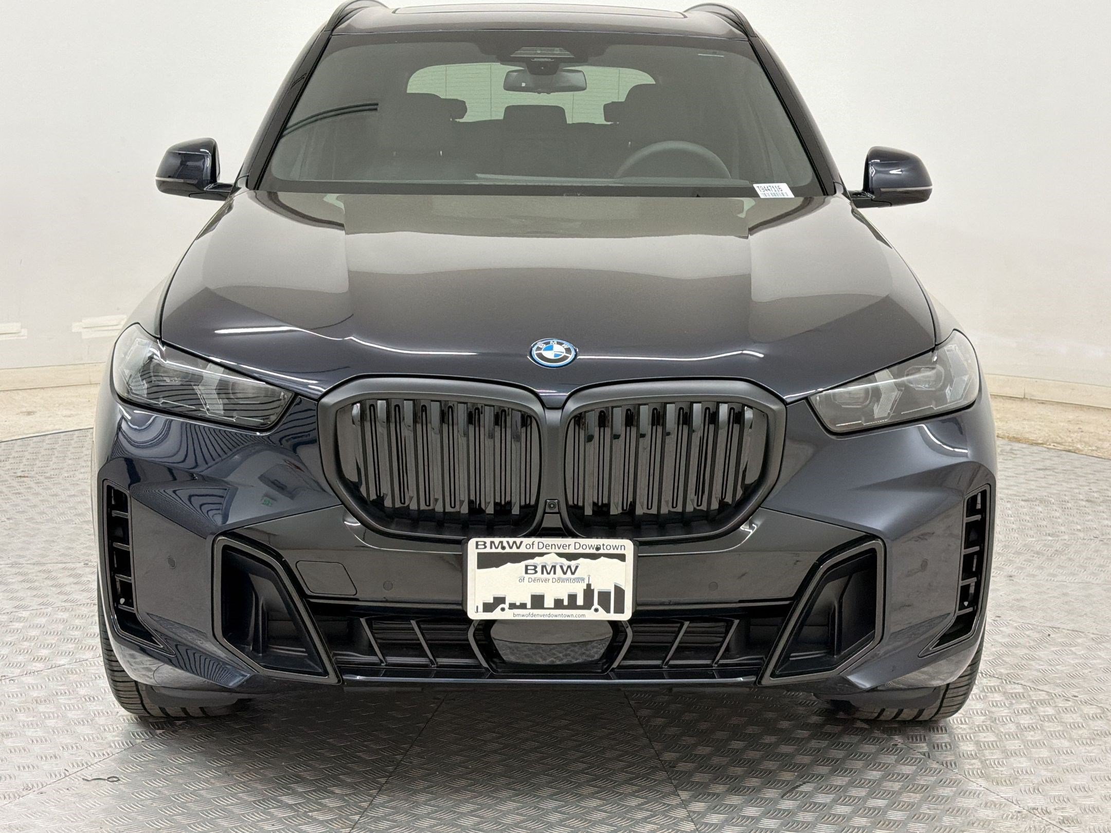 New 2026 BMW X5 xDrive50e w/ M Sport Package AWD/4WD image 6