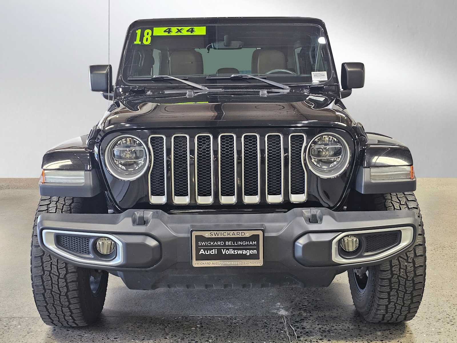 Used 2018 Jeep Wrangler Unlimited Sahara AWD/4WD image 8