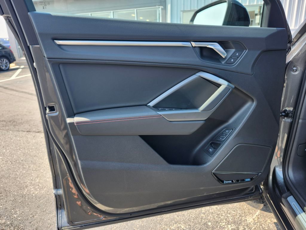 New 2025 Audi Q3 2.0T Premium Plus image 19