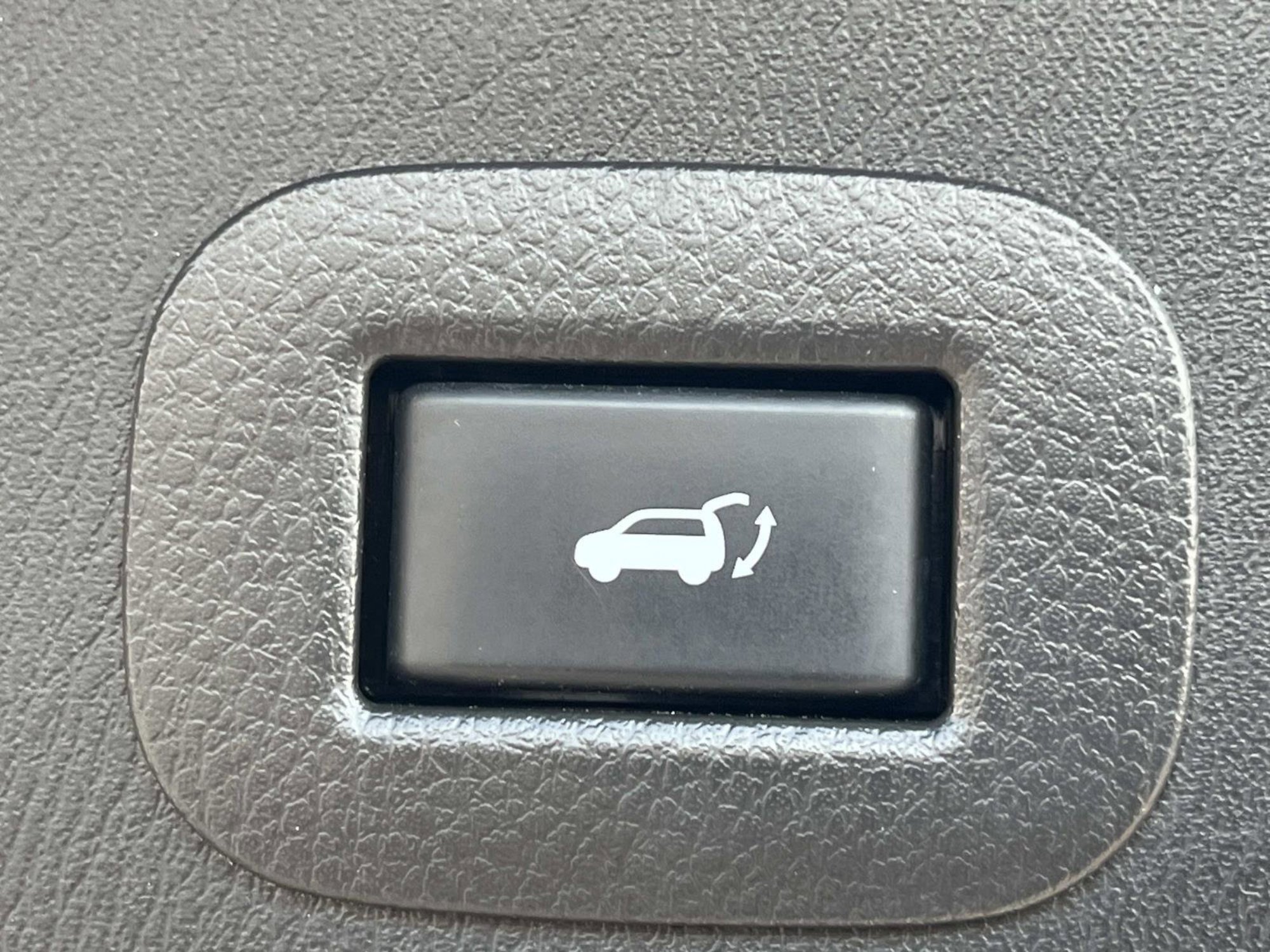 Used 2021 INFINITI QX80 Sensory w/ All-Season Package image 44