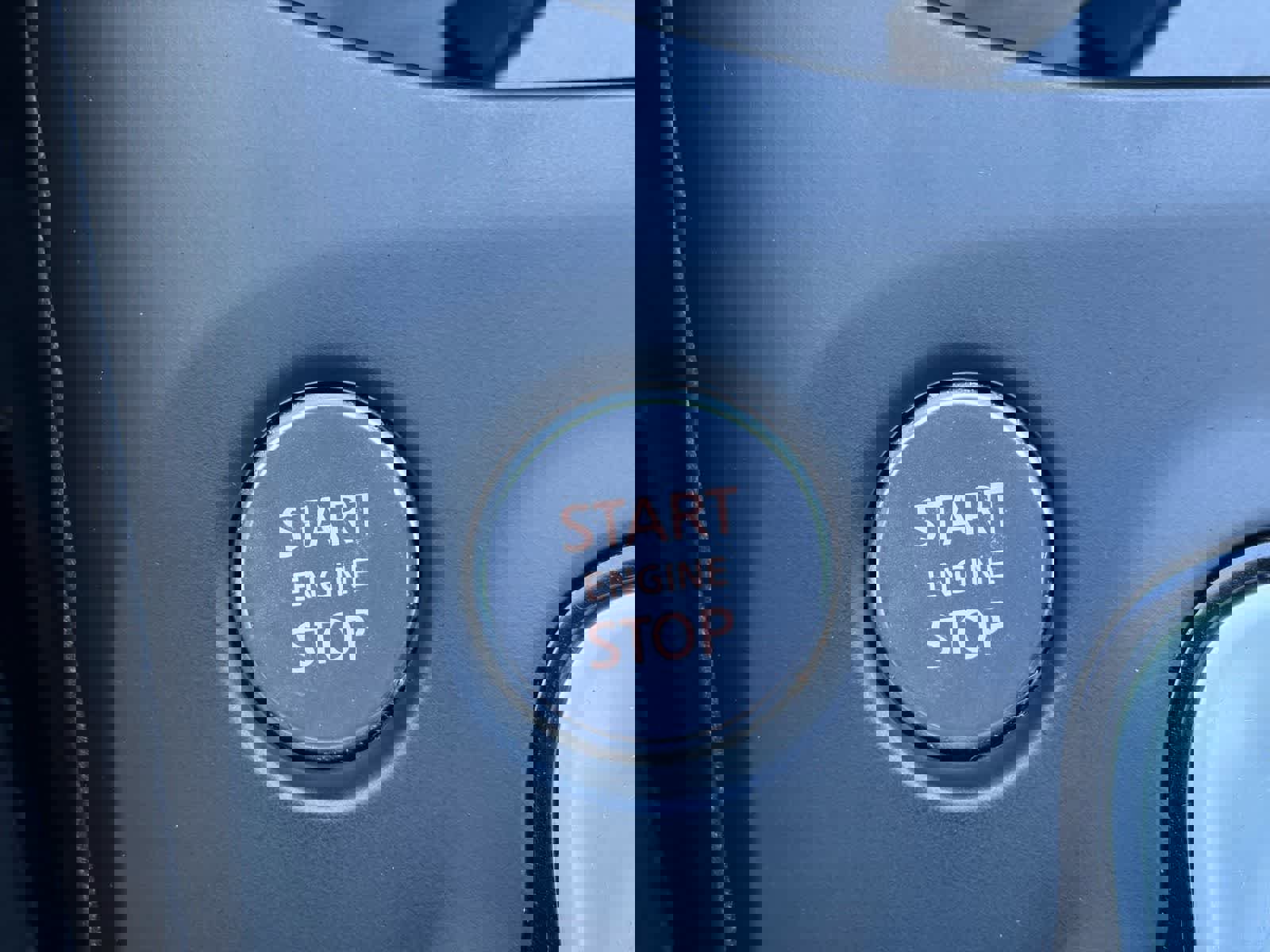 Used 2022 INFINITI QX50 Sensory image 30