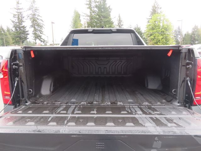 Used 2025 Chevrolet Silverado EV W/T AWD/4WD image 8
