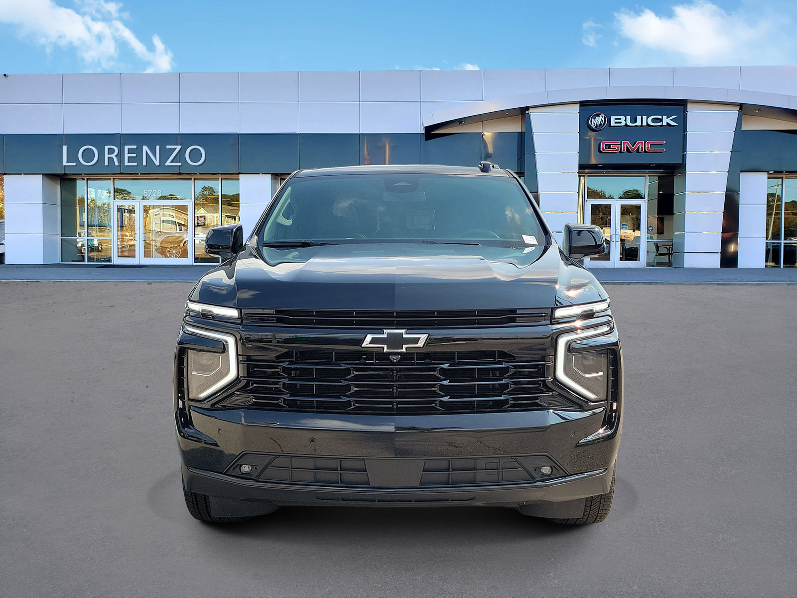 Used 2026 Chevrolet Suburban RST w/ Sun And Tow Package AWD/4WD image 2