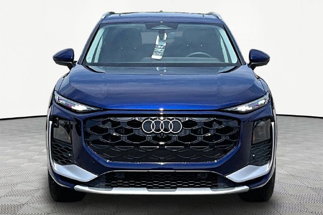 New 2026 Audi Q3 quattro 2.0T AWD/4WD image 3