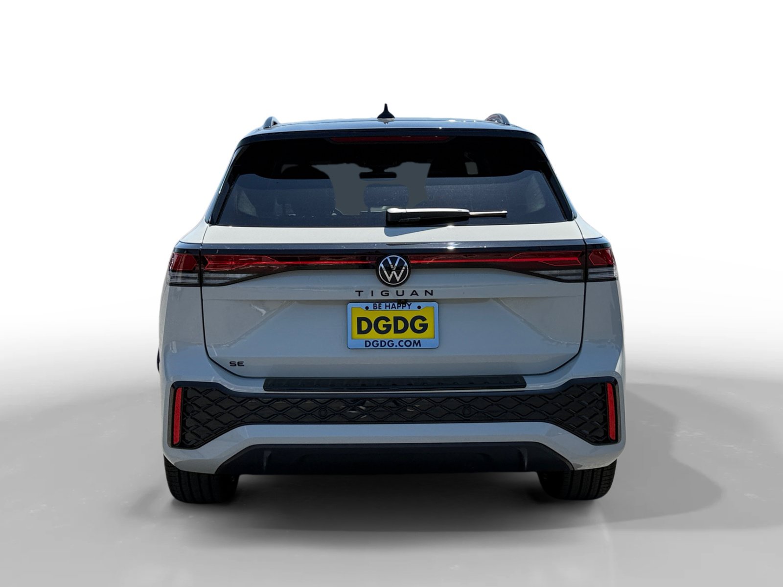 New 2026 Volkswagen Tiguan SE R-Line FWD image 4