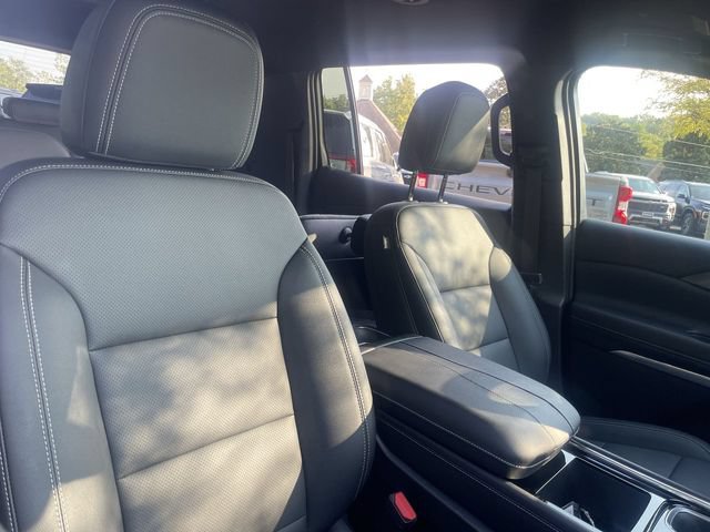 Certified 2026 Chevrolet Traverse LT AWD/4WD image 25